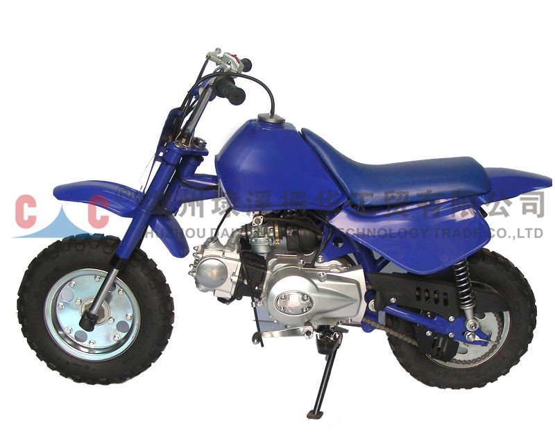 What are the important parts of motorcycle engine